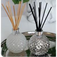 Aroma White Lustre Glass Reed Diffuser & 50 Rattan Reeds Extra Image 1 Preview